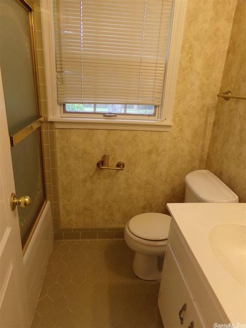 2402 Forest Knl, Pine Bluff, AR 71603 photo 11
