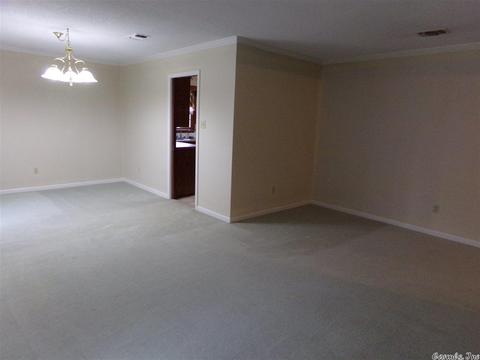 2402 Forest Knl, Pine Bluff, AR 71603 photo 3