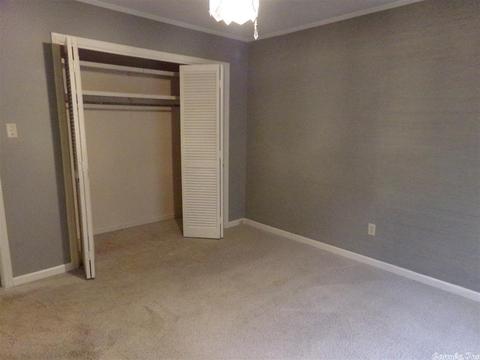 2402 Forest Knl, Pine Bluff, AR 71603 photo 17