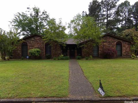 2402 Forest Knl, Pine Bluff, AR 71603 photo 1