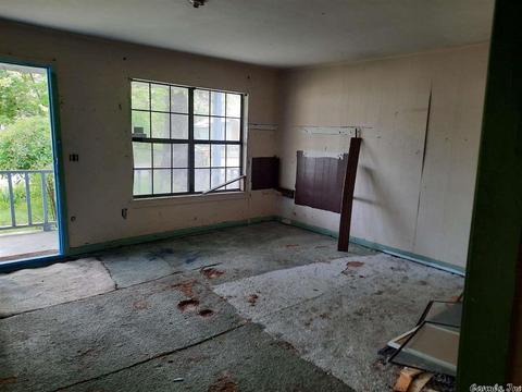 1010 S Third St, Mena, AR 71953 photo 5