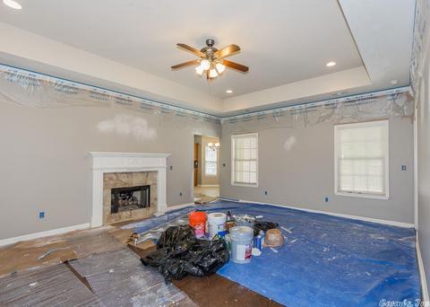 227 Madrid Dr, Benton, AR 72015 photo 5