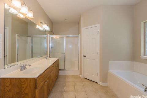 227 Madrid Dr, Benton, AR 72015 photo 17