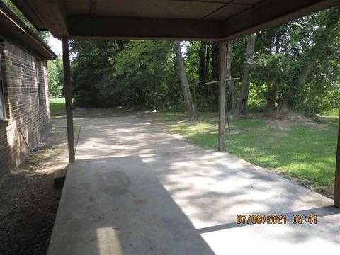 1013 Phillips, Warren, AR 71671 photo 13
