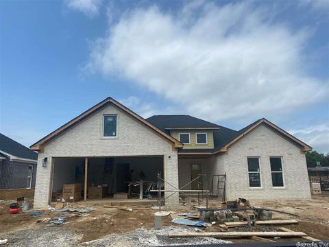 1750 Hobbiton Cir, Conway, AR 72032 photo 1