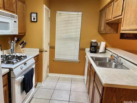 2908 Andrew Dr, Bryant, AR 72022 photo 3