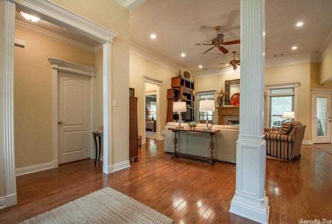 7216 E Worth Ave, Benton, AR 72019 photo 8