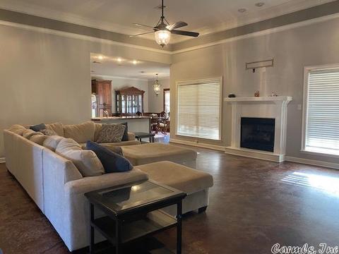 407 Merril Dr, Benton, AR 72015 photo 3