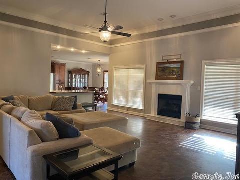 407 Merril Dr, Benton, AR 72015 photo 5