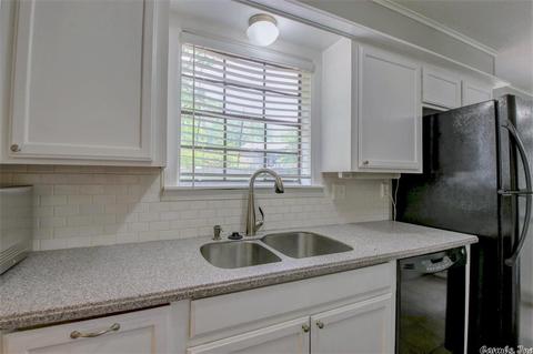 3003 Karen, Benton, AR 72015 photo 13