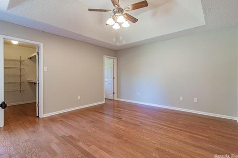 2840 Summerset, Conway, AR 72034 photo 8
