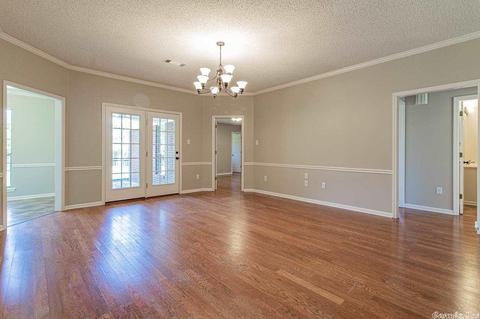 2840 Summerset, Conway, AR 72034 photo 4