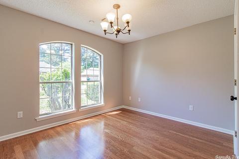2840 Summerset, Conway, AR 72034 photo 12