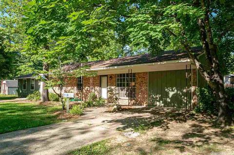 1502 Manor, Conway, AR 72034 photo 3