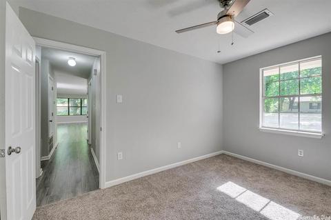1502 Manor, Conway, AR 72034 photo 17
