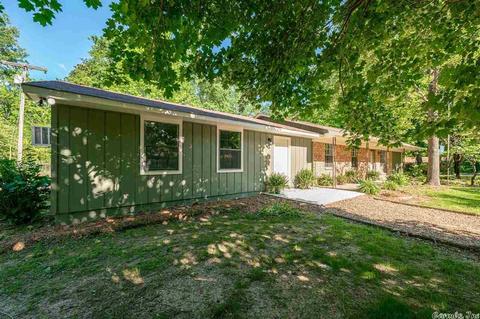 1502 Manor, Conway, AR 72034 photo 2