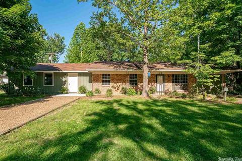 1502 Manor, Conway, AR 72034 photo 1