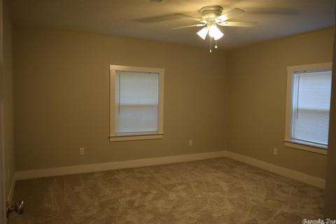 2115 Tyler, Conway, AR 72034 photo 19