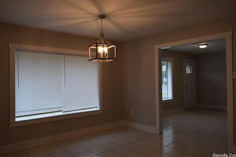 2115 Tyler, Conway, AR 72034 photo 7