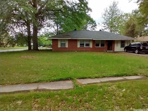 3104 Violet Dr, Pine Bluff, AR 71603 photo 2