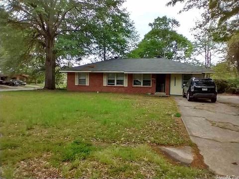 3104 Violet Dr, Pine Bluff, AR 71603 photo 1