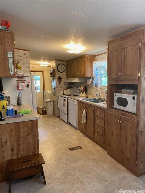 184 Doris Ln, Higden, AR 72067 photo 3