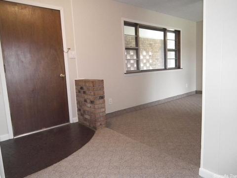 1401 Brian Ln, Trumann, AR 72472 photo 2