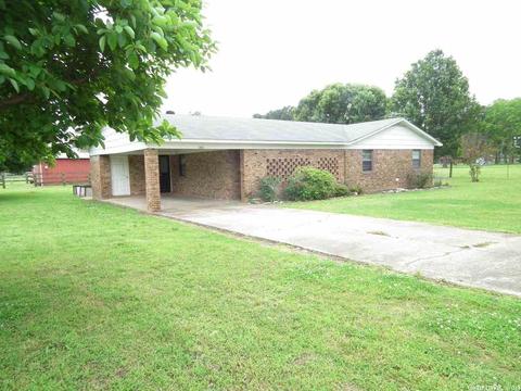1401 Brian Ln, Trumann, AR 72472 photo 1
