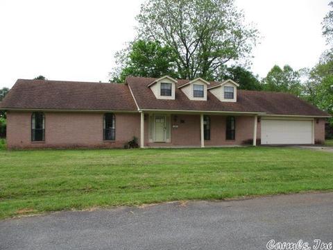 600 N Locust St, Pine Bluff, AR 71601 photo 1