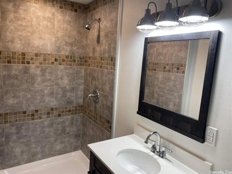 1407 Mockingbird, White Hall, AR 71602 photo 11