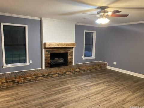 1407 Mockingbird, White Hall, AR 71602 photo 6