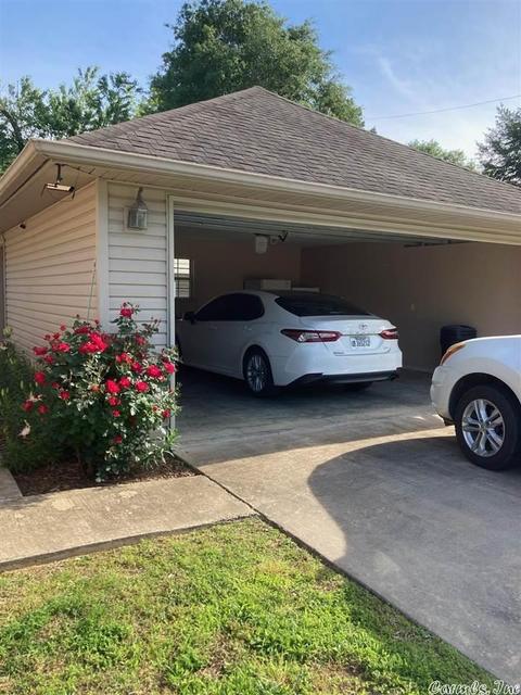 605 N Holly St, Beebe, AR 72012 photo 4