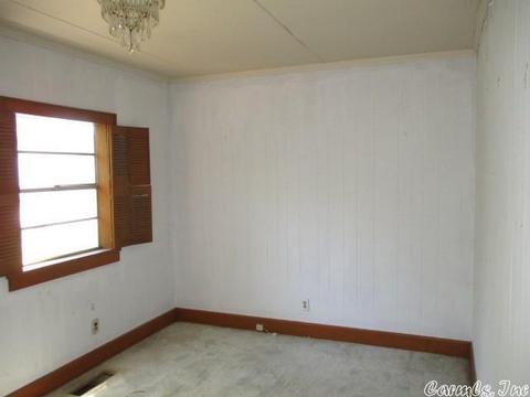 412 W Pine St, Warren, AR 71671 photo 12