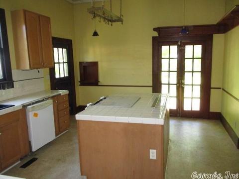 412 W Pine St, Warren, AR 71671 photo 17