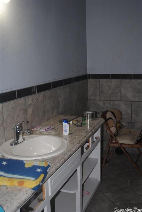 1409 Fox, Searcy, AR 72143 photo 8