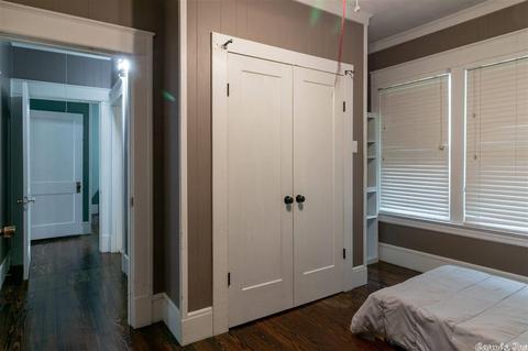 413 Locust St, Conway, AR 72034 photo 25