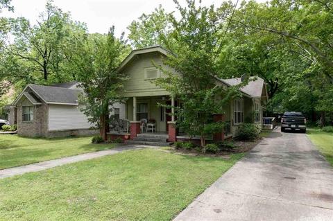 413 Locust St, Conway, AR 72034 photo 1