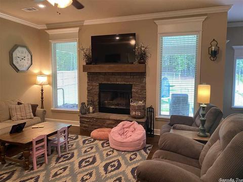 306 Reuben Dr, Alexander, AR 72002 photo 5