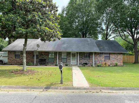 1803 Edgewood Cv, Beebe, AR 72012 photo 1