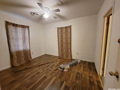 385 Mt Pleasant Rd, De Queen, AR 71832 photo 5