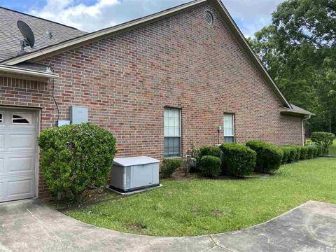 2922 Regalia Dr, Pine Bluff, AR 71603 photo 5