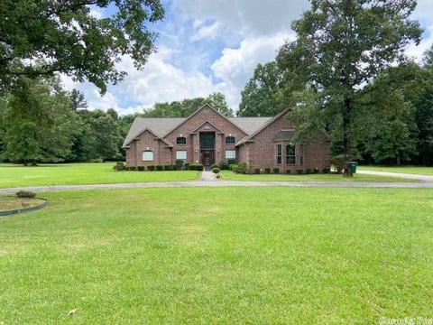 2922 Regalia Dr, Pine Bluff, AR 71603 photo 2