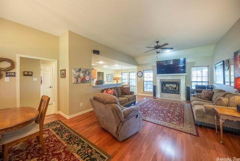 1179 Oak Glenn, Bryant, AR 72022 photo 4