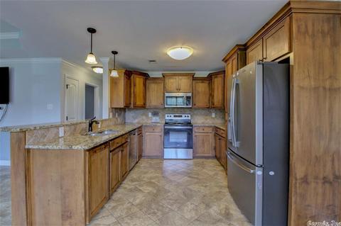 145 Bobwhite Trl, Lonoke, AR 72086 photo 12