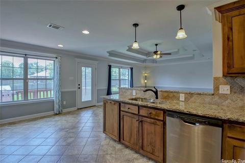 145 Bobwhite Trl, Lonoke, AR 72086 photo 17