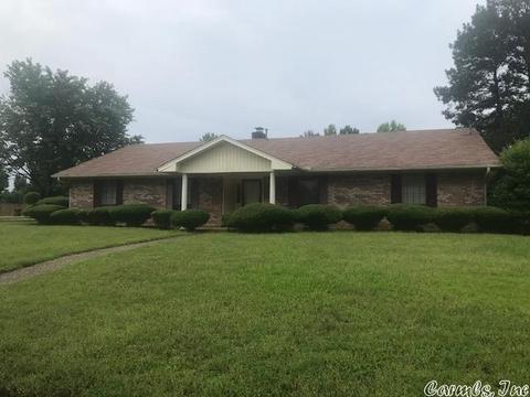 1 Foxcroft Ln, Pine Bluff, AR 71603 photo 1