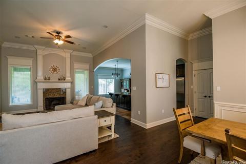 6001 Hardin Dr, Bryant, AR 72022 photo 3