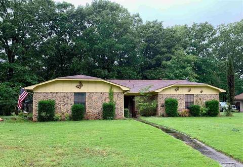 6106 Timber Lake Dr, Pine Bluff, AR 71603 photo 1