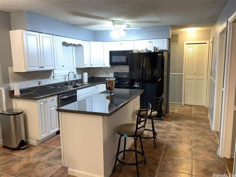 2204 Forest Knl, Pine Bluff, AR 71603 photo 5