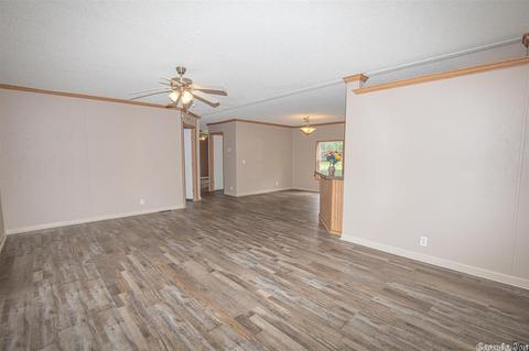 8451 Shannon Rd, Pine Bluff, AR 71603 photo 6